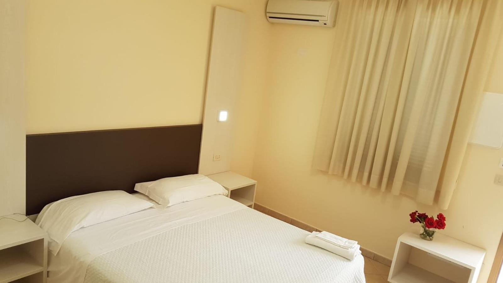 Hotel La Praia Zambrone Dış mekan fotoğraf